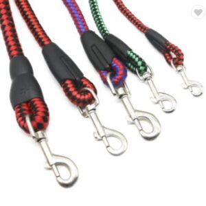 Customized super durable pet supplies adjustable dog harness set retractable pet leash